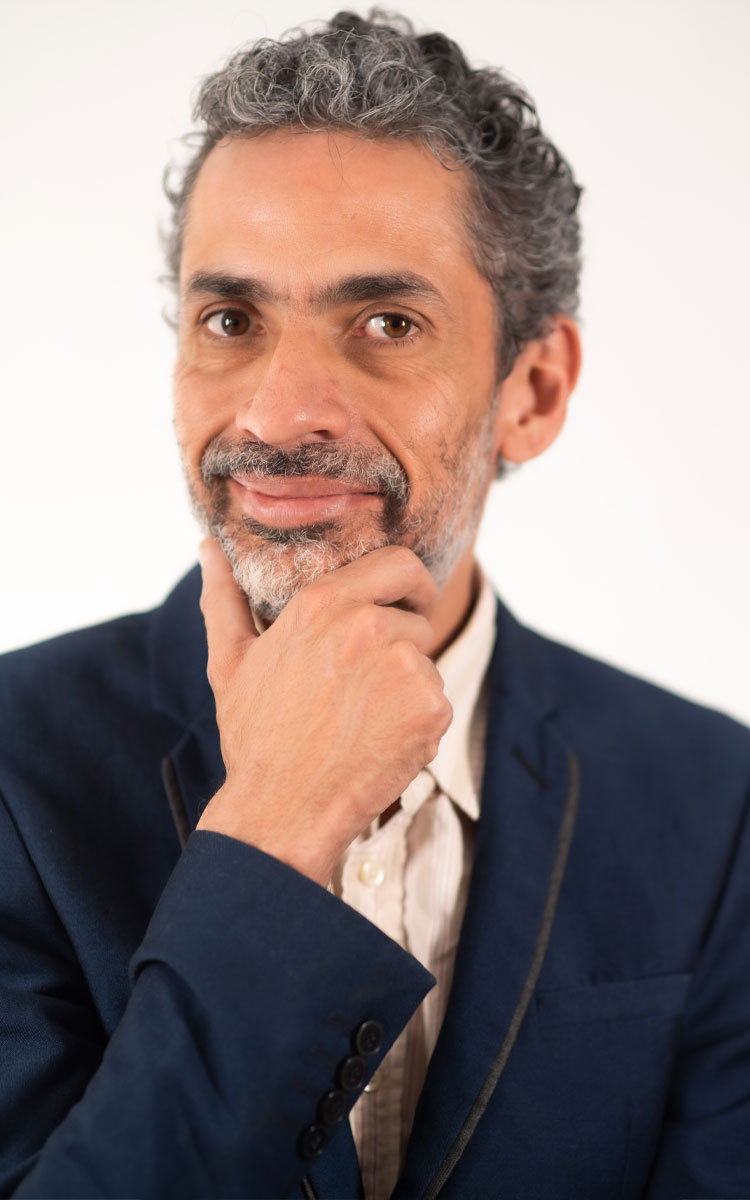 Mtro. Leopoldo García